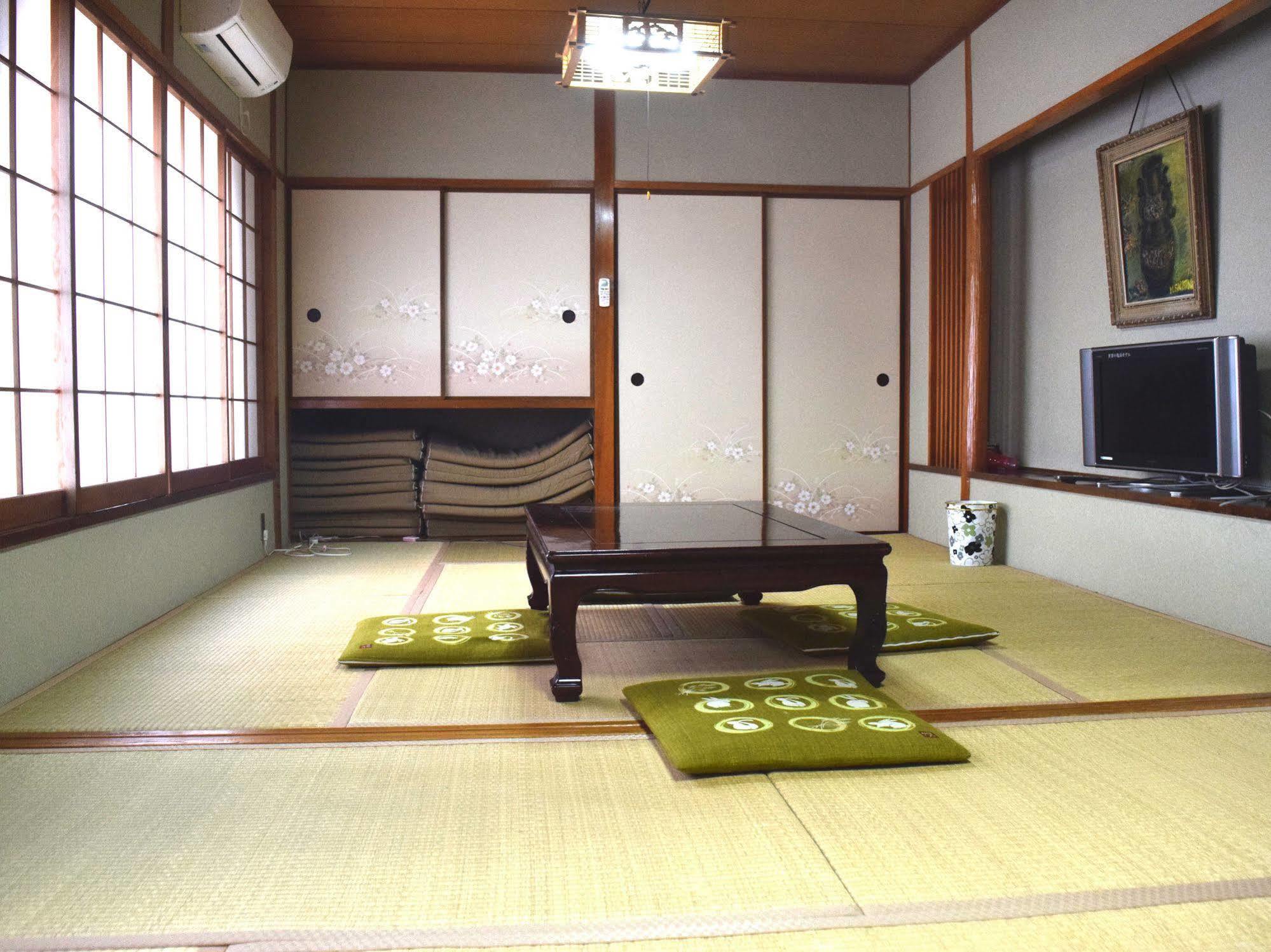 Yamabe Hotel Tenri Exterior photo